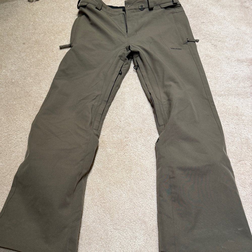 Volcom Men’s Snowboard pants - size M